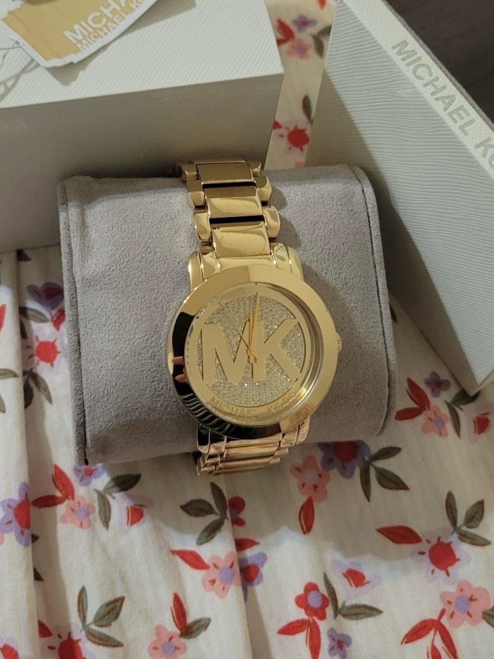 Michael Kors Gold-Tone Runway Wrist-Watch with Signature MK Dial